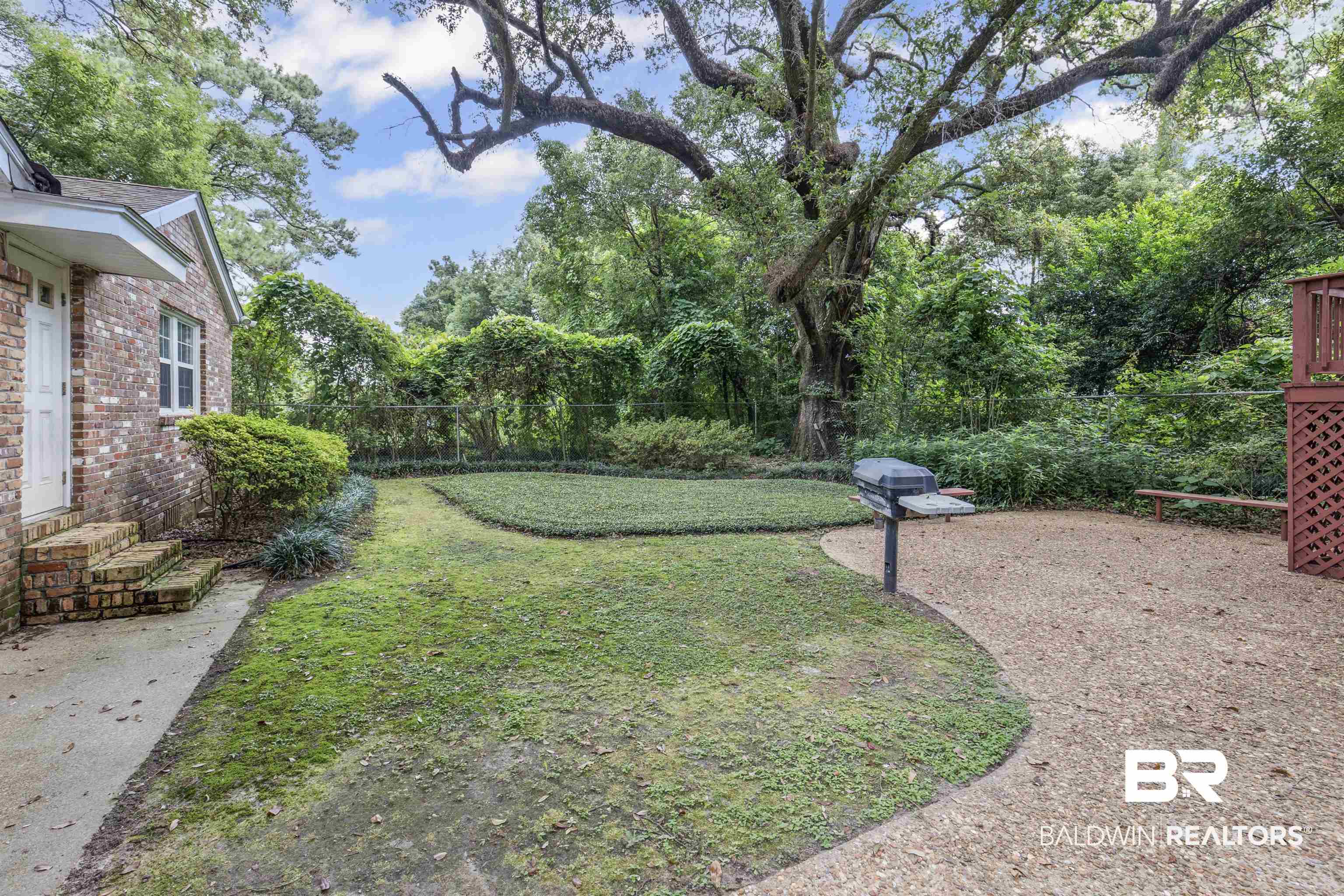 755 Sue Lane Mobile, AL 36693 - Photo 25 of 29