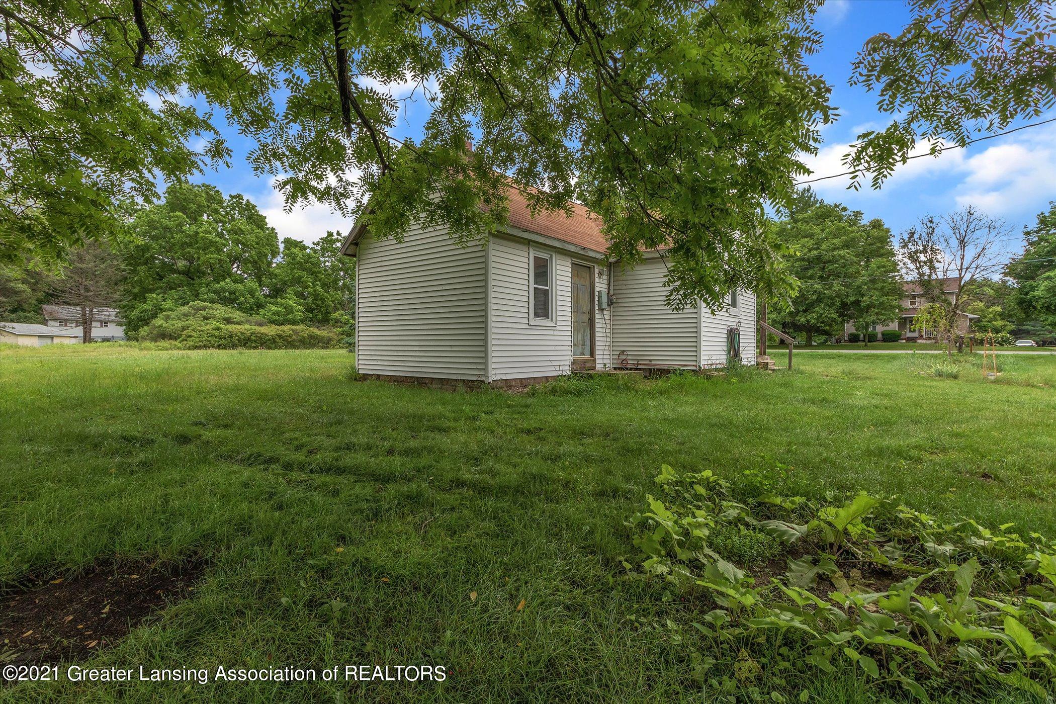 256 South Aurelius Road Mason, MI 48854 - Photo 28 of 29 27-256 S Aurelius Rd-Windowstill Real Es