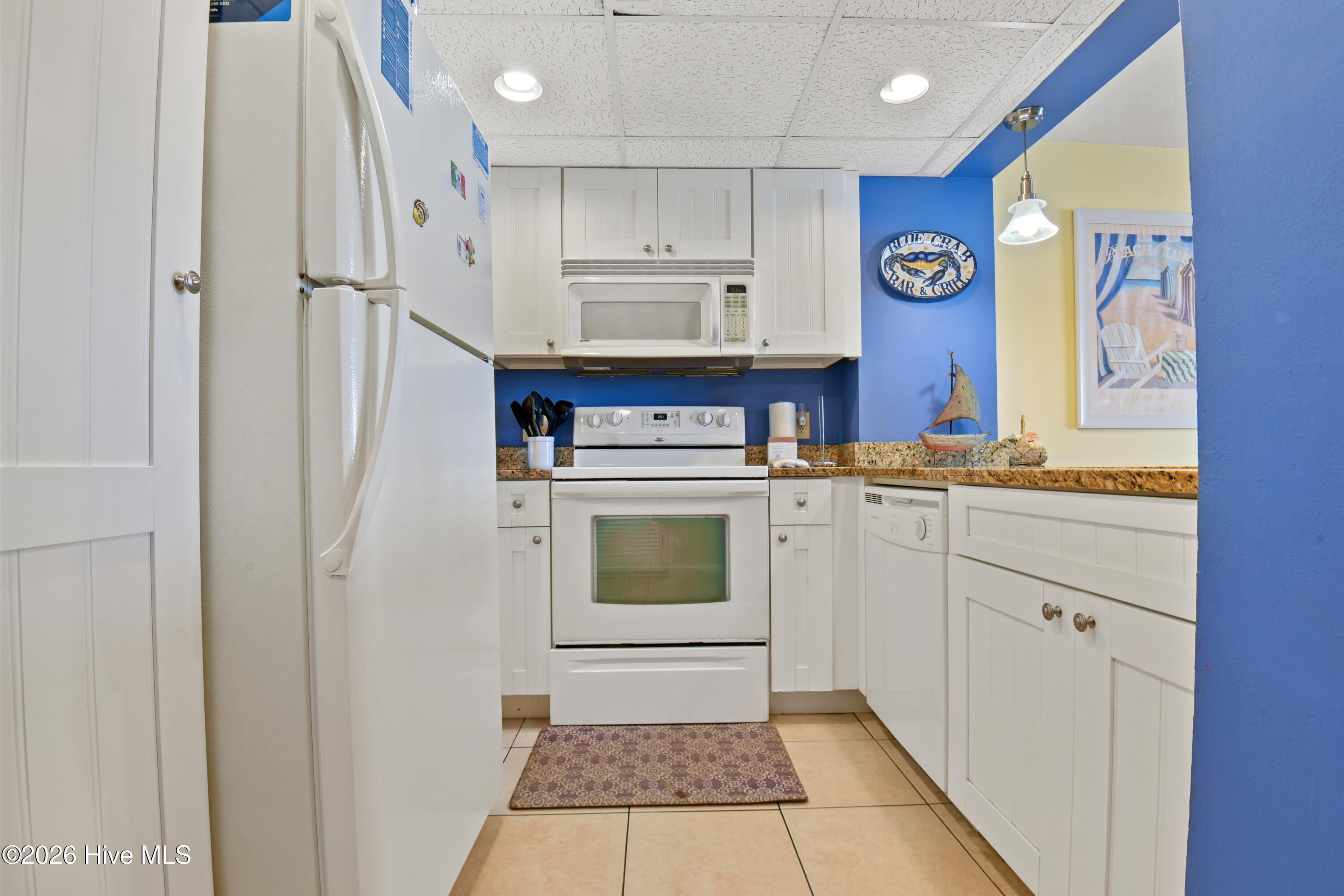 2000 New River Inlet Road, Unit 2110 North Topsail Beach, NC 28460 - Photo 3 of 20