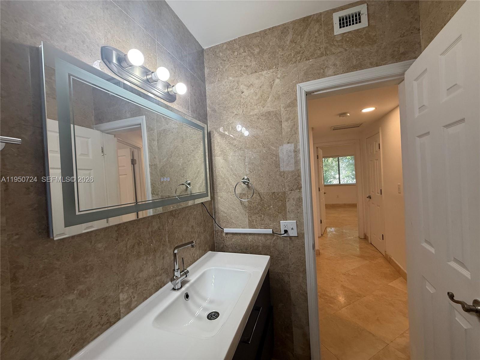 8435 Crespi Boulevard, Unit 5 Miami Beach, FL 33141 - Photo 14 of 27