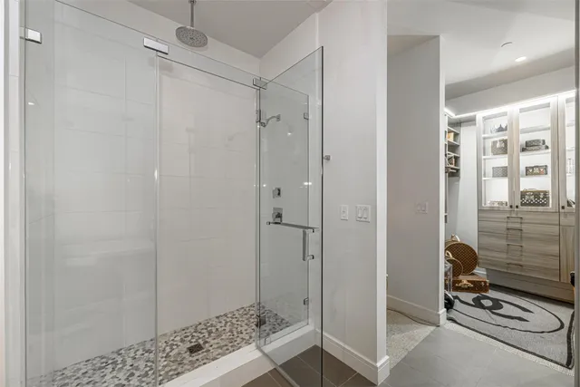 $6,250 | 4521 San Felipe Street, Unit 2104, Houston, TX 77027