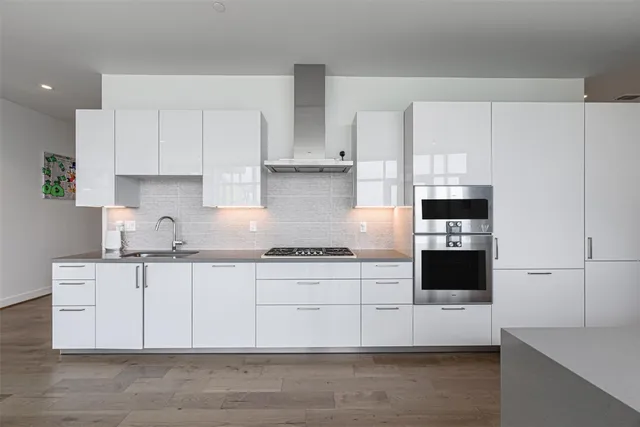 $6,250 | 4521 San Felipe Street, Unit 2104, Houston, TX 77027