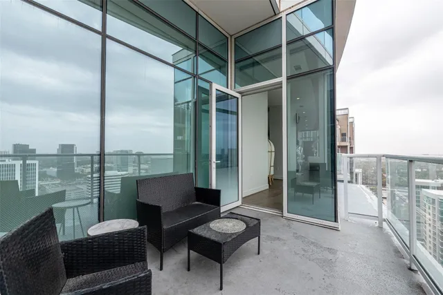 $6,250 | 4521 San Felipe Street, Unit 2104, Houston, TX 77027