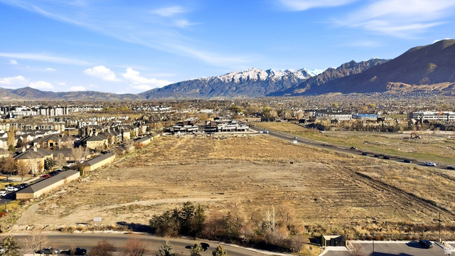 2102 West Sam White Lane, Unit 2 Pleasant Grove, UT 84062 - Photo 11 of 17
