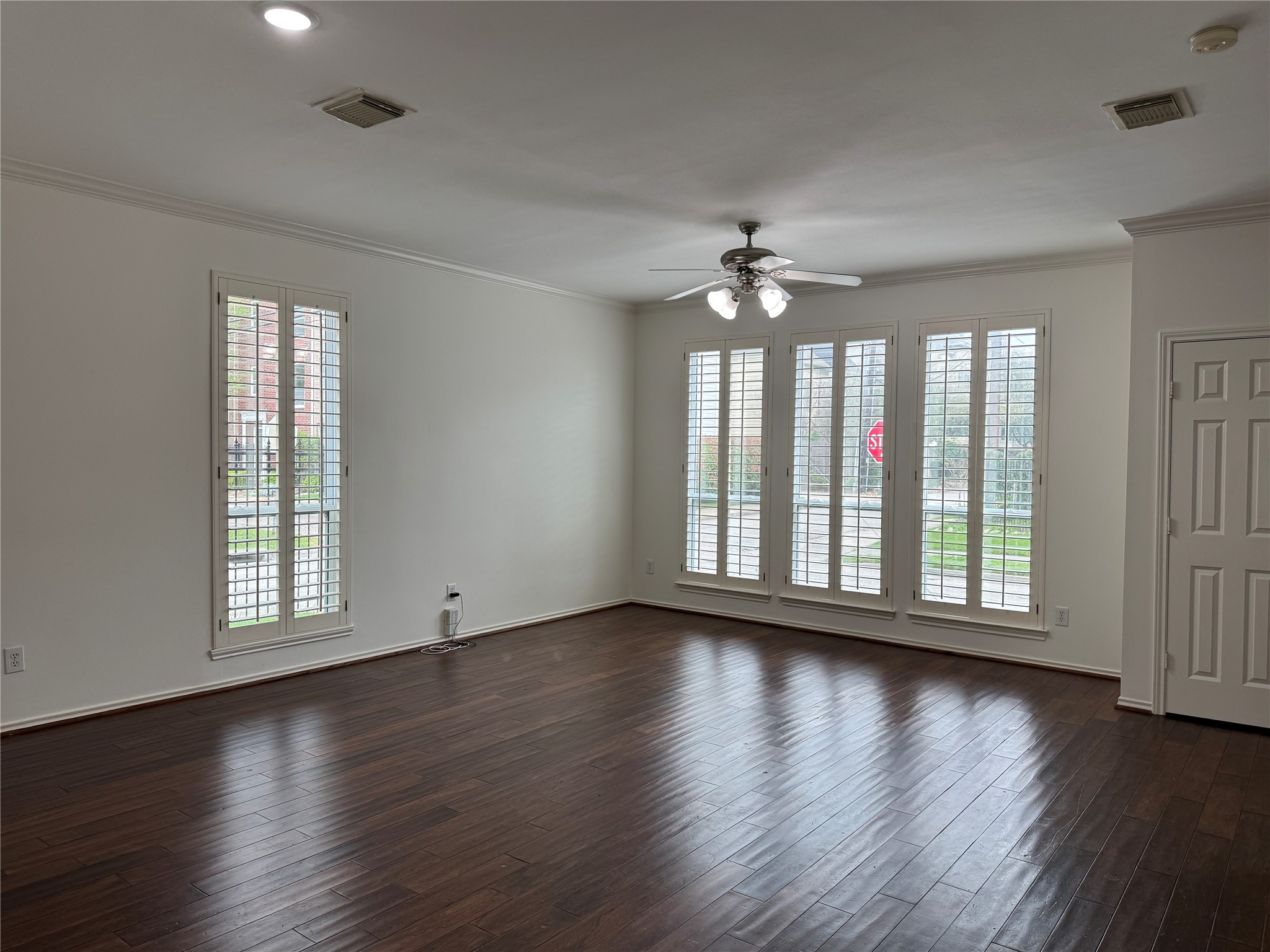 1908 Bailey Street Houston, TX 77006 - Photo 10 of 40 You have plenty of space in the living room to have a large sectional