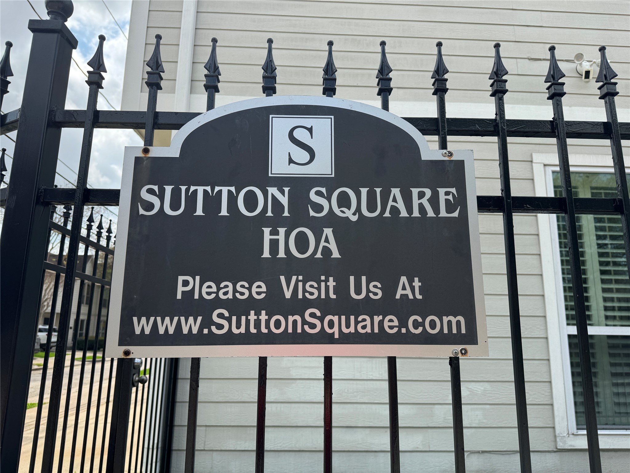 1908 Bailey Street Houston, TX 77006 - Photo 38 of 40 You're in Sutton Square HOA and they have deed restrictions. The biggest deal is putting your trash out at the right times and removing the cans timely.