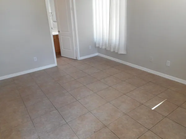 $3,000 | 27632 North 89th Lane, Peoria, AZ 85383