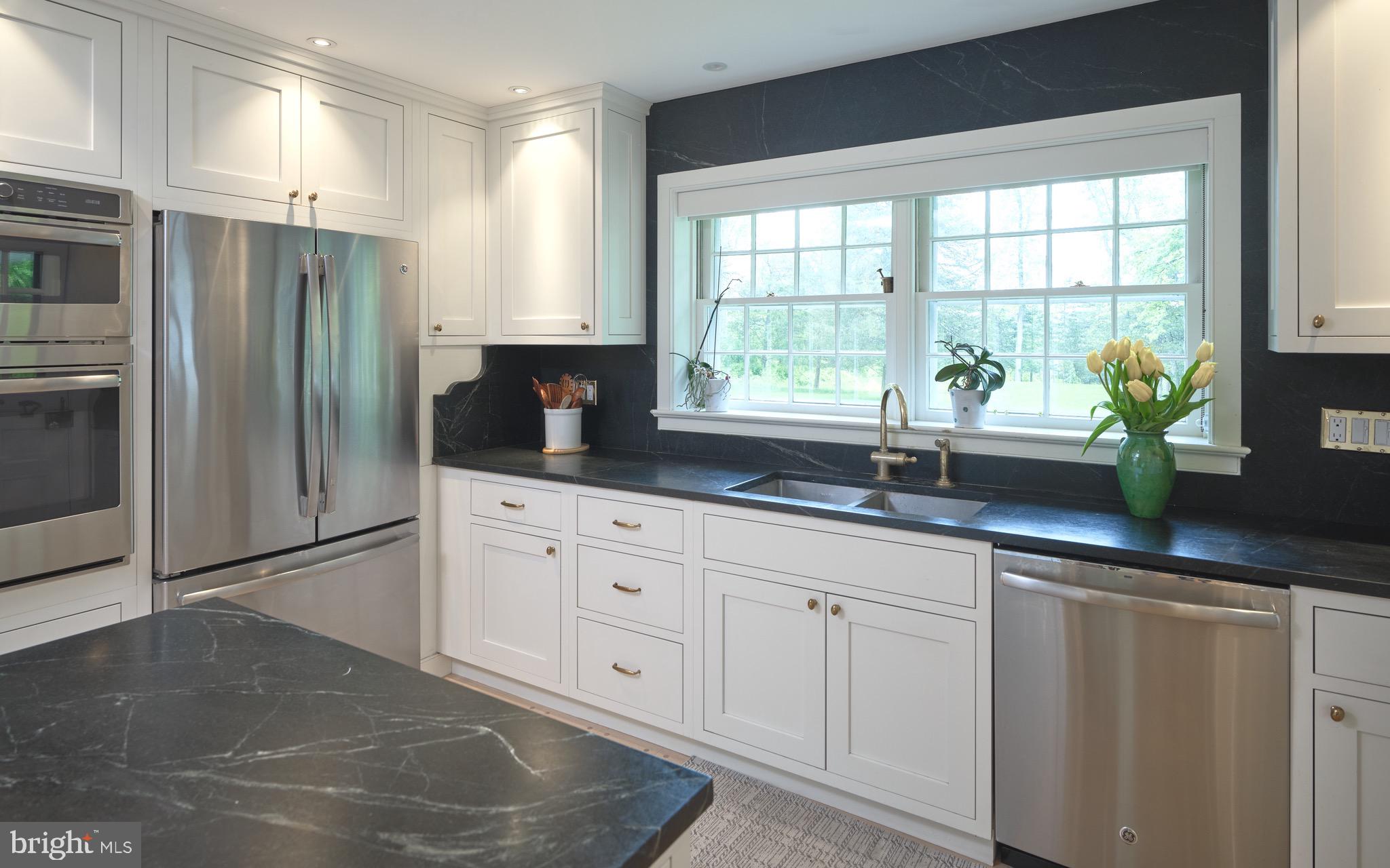 3363 Windy Bush Road New Hope, PA 18938 - Photo 11 of 40