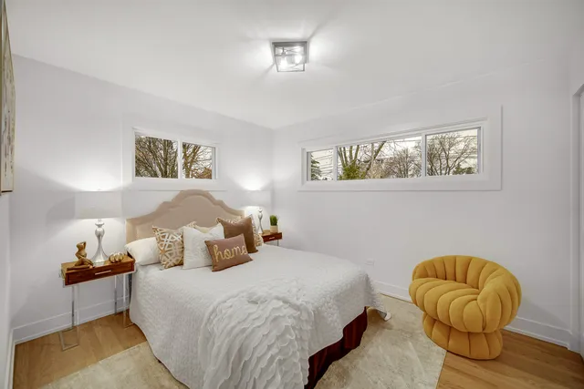 $574,999 | 1845 Everett Avenue, Des Plaines, IL 60018