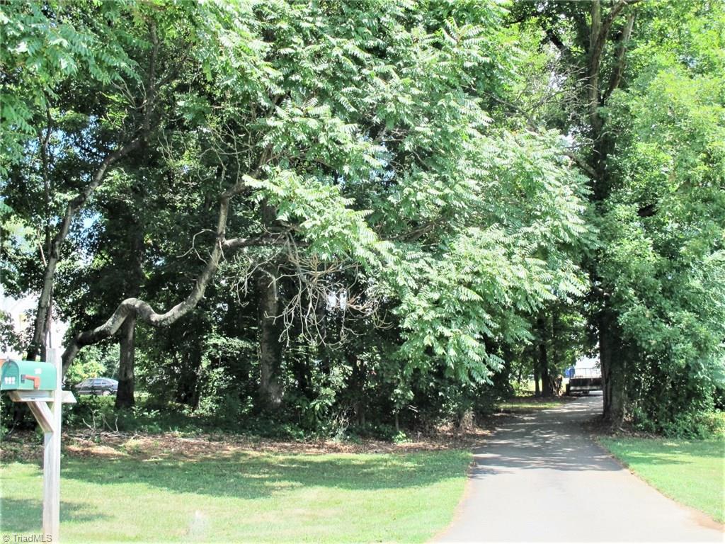325 Gaither Road Winston-Salem, NC 27101 - Photo 2 of 24 Gallery Image 2