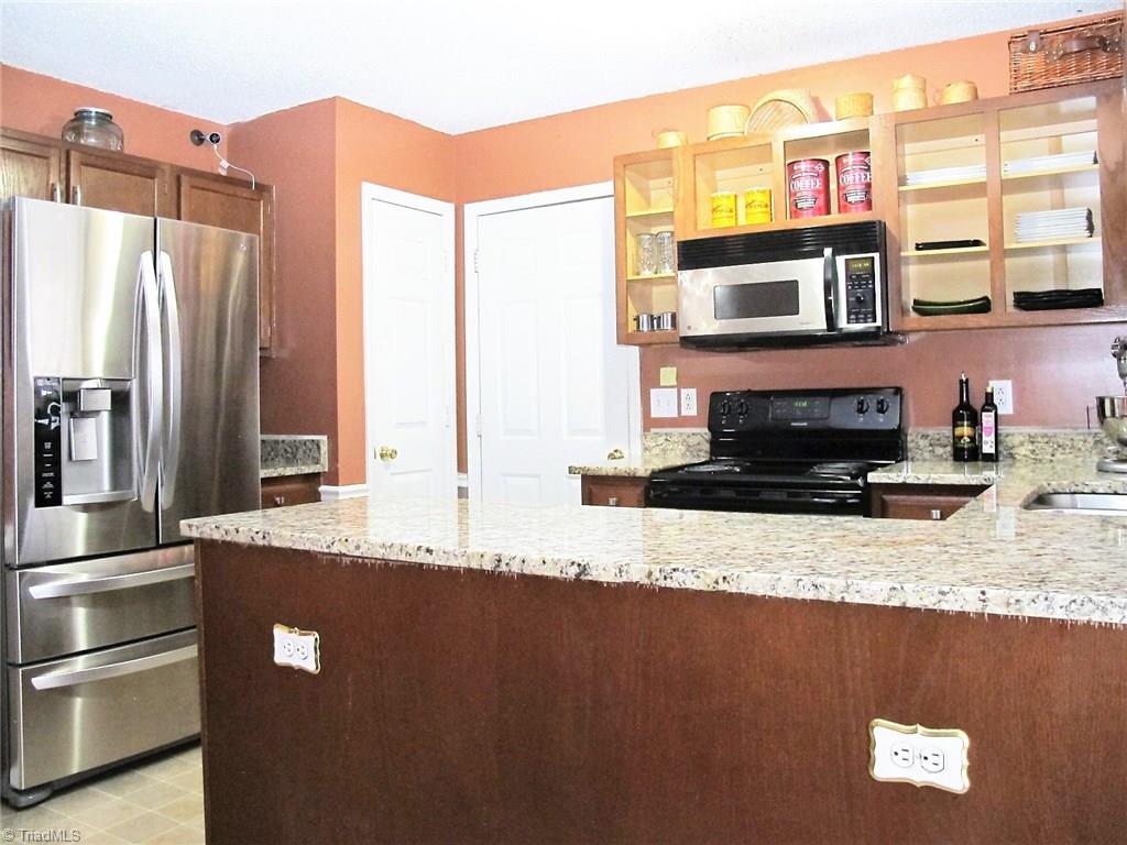 325 Gaither Road Winston-Salem, NC 27101 - Photo 13 of 24 Gallery Image 13