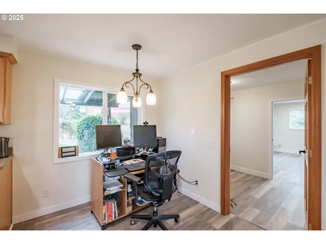 $745,000 | 40235 Rainbow Drive, Scio, OR 97374