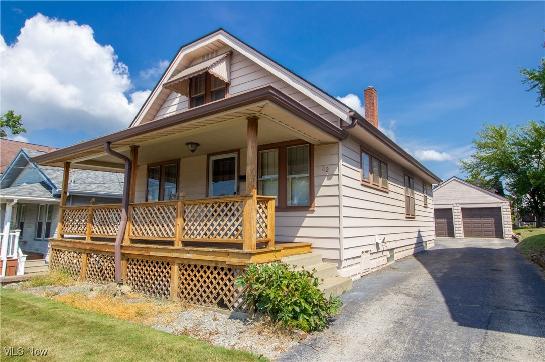 112 Churchill Road Girard, OH 44420 - Photo 2 of 39 Gallery Image 2