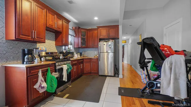 $1,275,000 | 32 North Street | University Heights