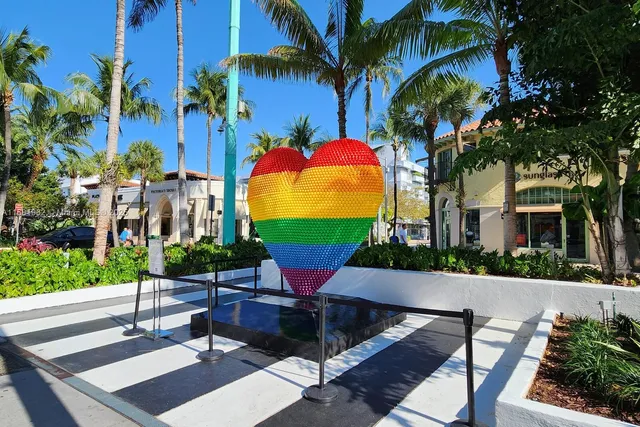 $490,000 | 1300 Lincoln Road, Unit A701, Miami Beach, FL 33139