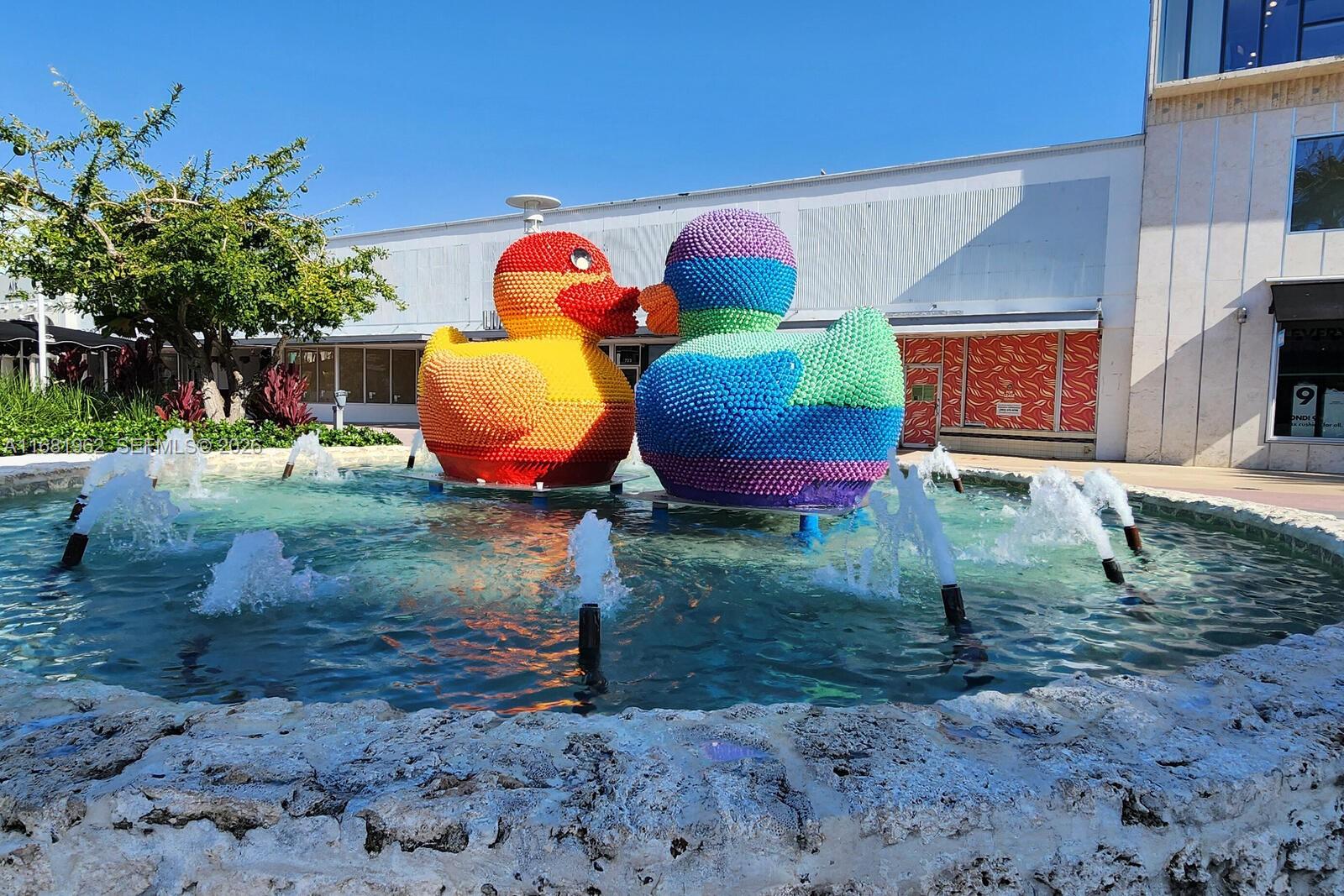 1300 Lincoln Road, Unit A701 Miami Beach, FL 33139 - Photo 29 of 36 a view of a backyard
