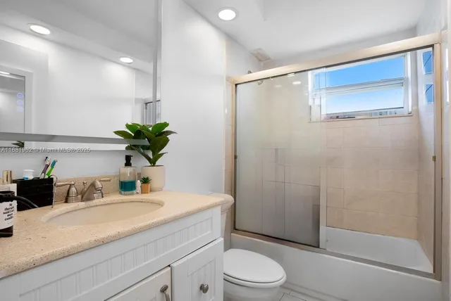 $490,000 | 1300 Lincoln Road, Unit A701, Miami Beach, FL 33139