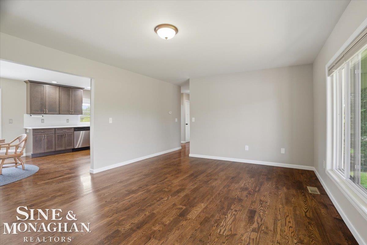 7619 Adair Road Casco, MI 48064 - Photo 5 of 50