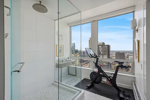 $2,300,000 | 55 East Erie Street, Unit 4301, Chicago, IL 60611