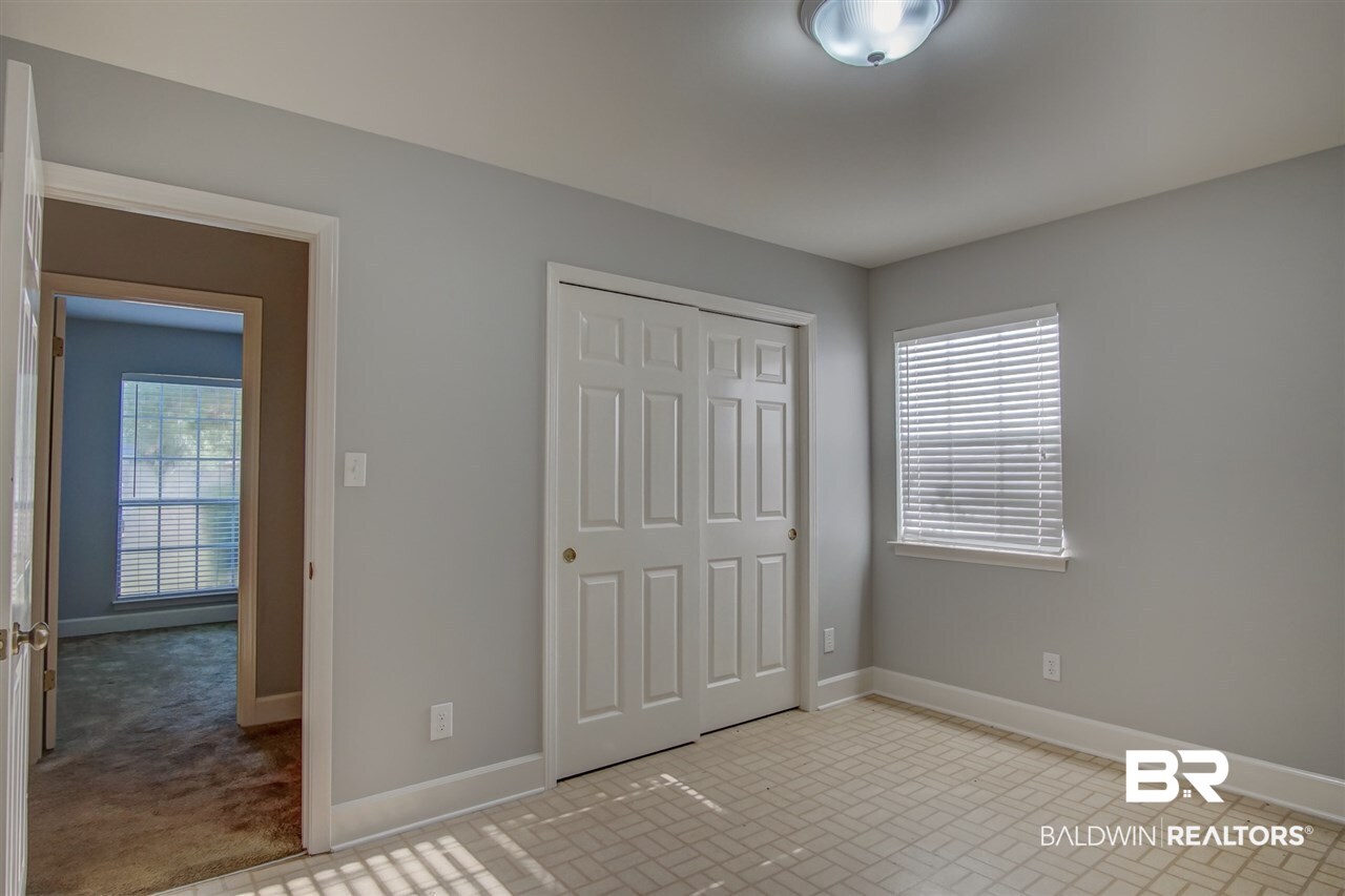 8680 Brook Lane Fairhope, AL 36532 - Photo 15 of 28
