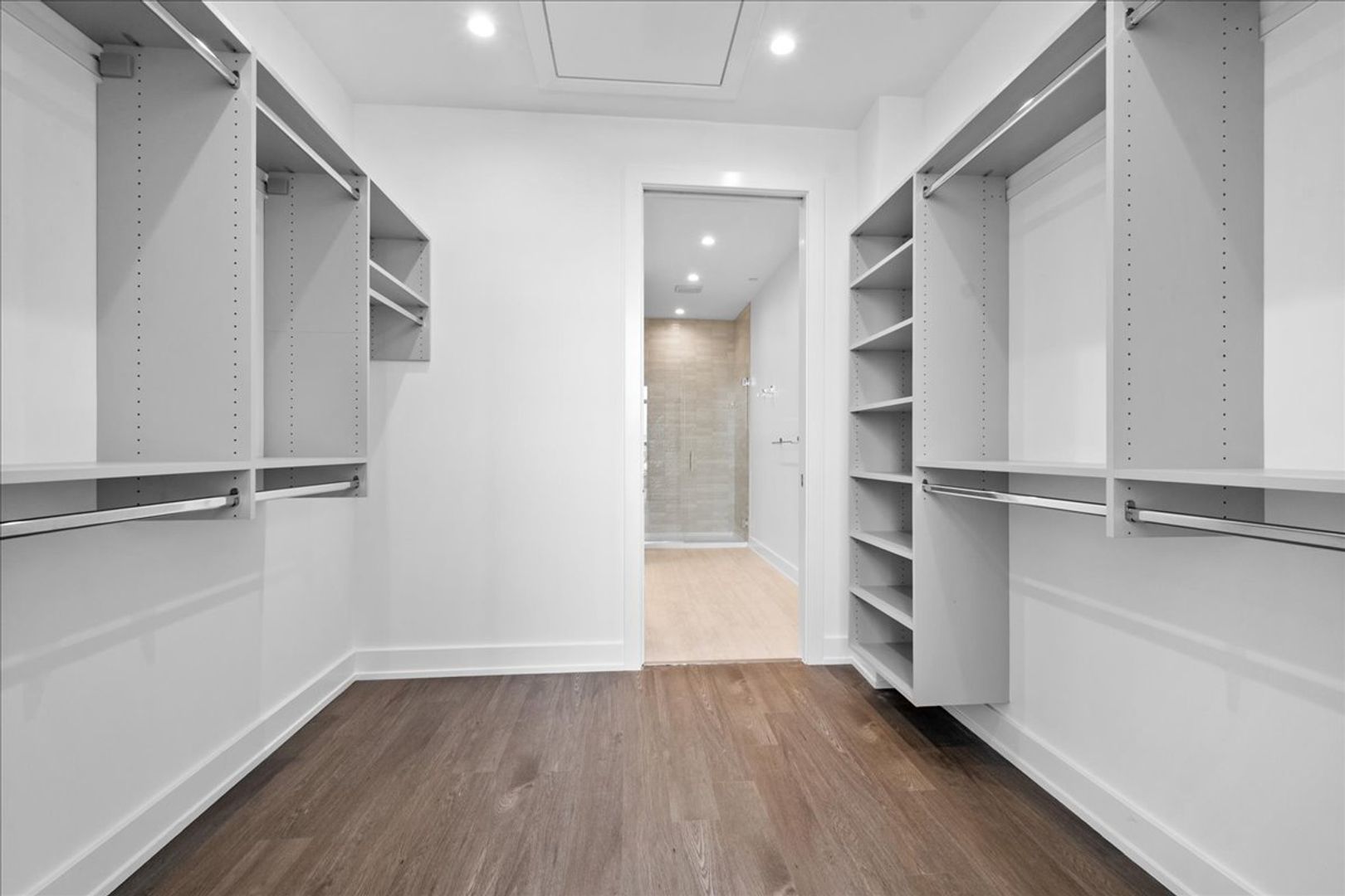 728 Waukegan Road, Unit 209 Deerfield, IL 60015 - Photo 12 of 28