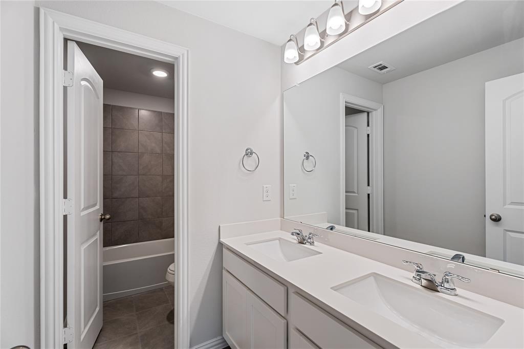 5117 Unity Drive Denton, TX 76207 - Photo 11 of 17