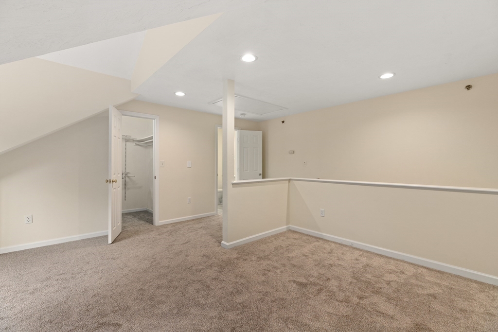 360 Littleton Road, Unit H5 Chelmsford, MA 01824 - Photo 20 of 32