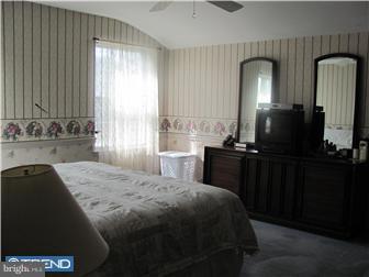 15 Old Mill Road Sewell, NJ 08080 - Photo 7 of 12 Bedroom - Main