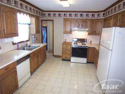 12044 North Jennings Road Clio, MI 48420 - Photo 2 of 7 20165870-1.JPG