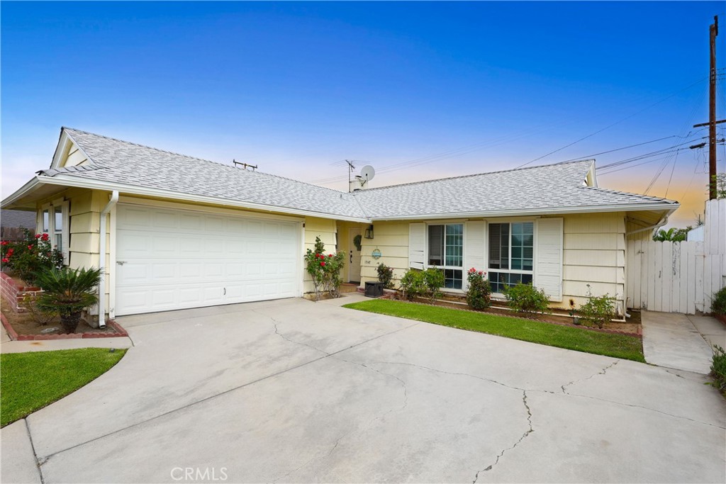 15147 Caravaca Road La Mirada, CA 90638 - Photo 3 of 26