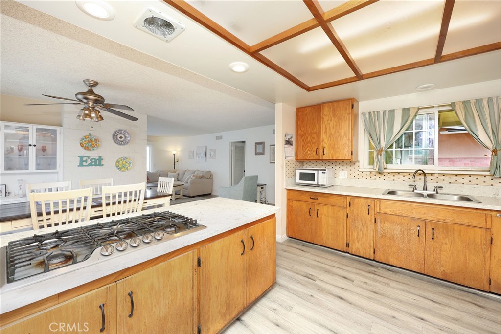 15147 Caravaca Road La Mirada, CA 90638 - Photo 9 of 26