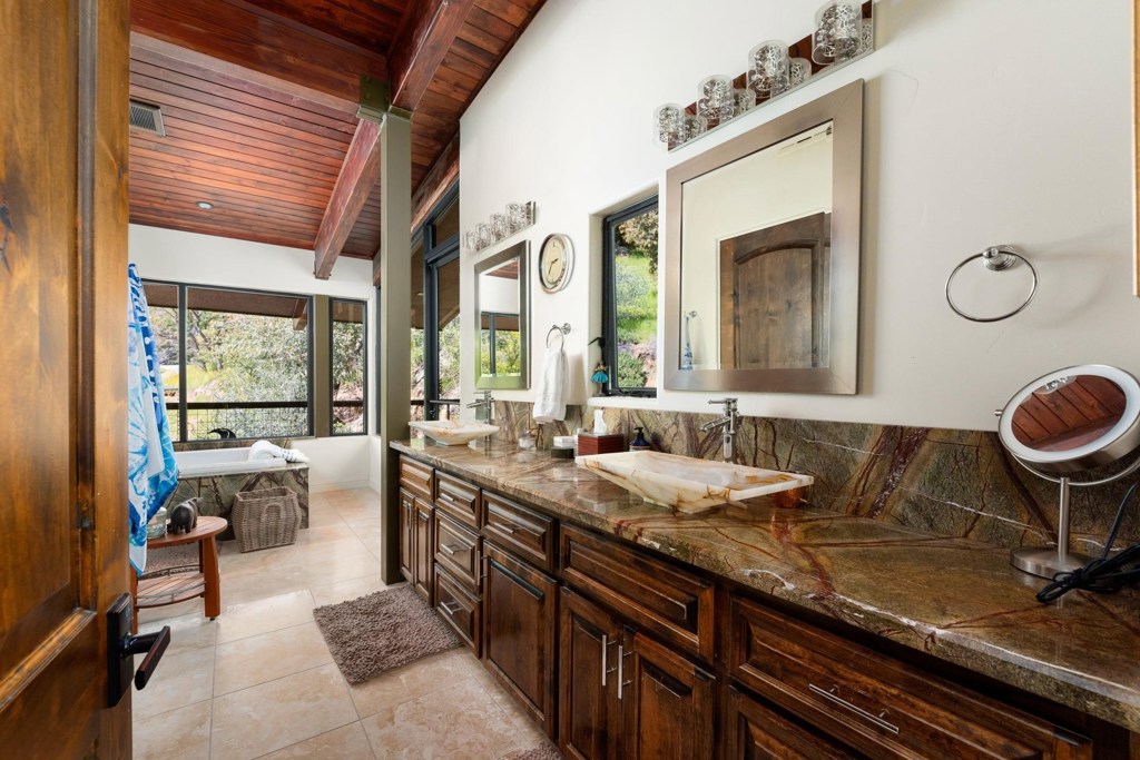 48250-48250 South Fork Drive Three Rivers, CA 93271 - Photo 24 of 59