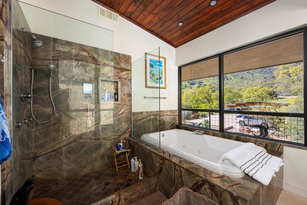 48250-48250 South Fork Drive Three Rivers, CA 93271 - Photo 25 of 59