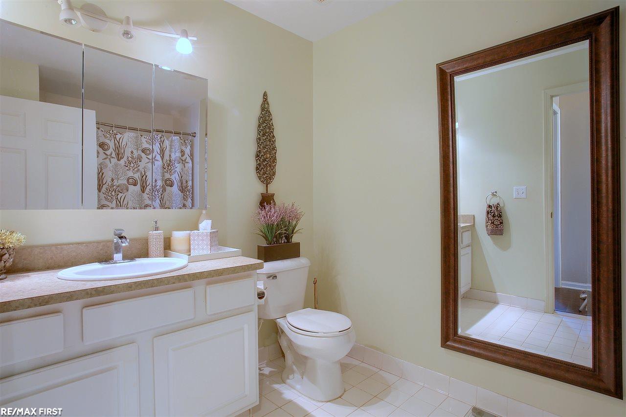 46003 Rhodes Drive Macomb, MI 48044 - Photo 18 of 26