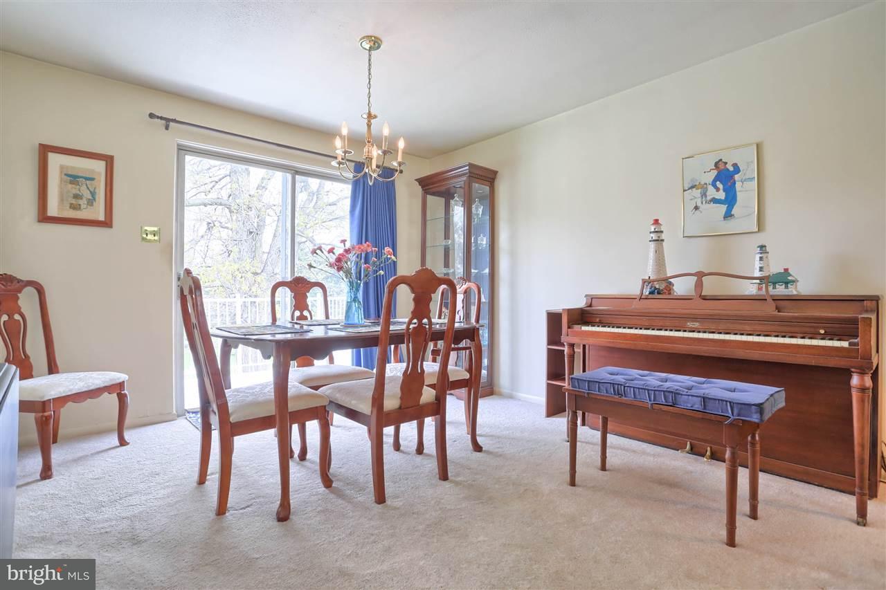 1829 Powder Mill Road York, PA 17402 - Photo 8 of 36
