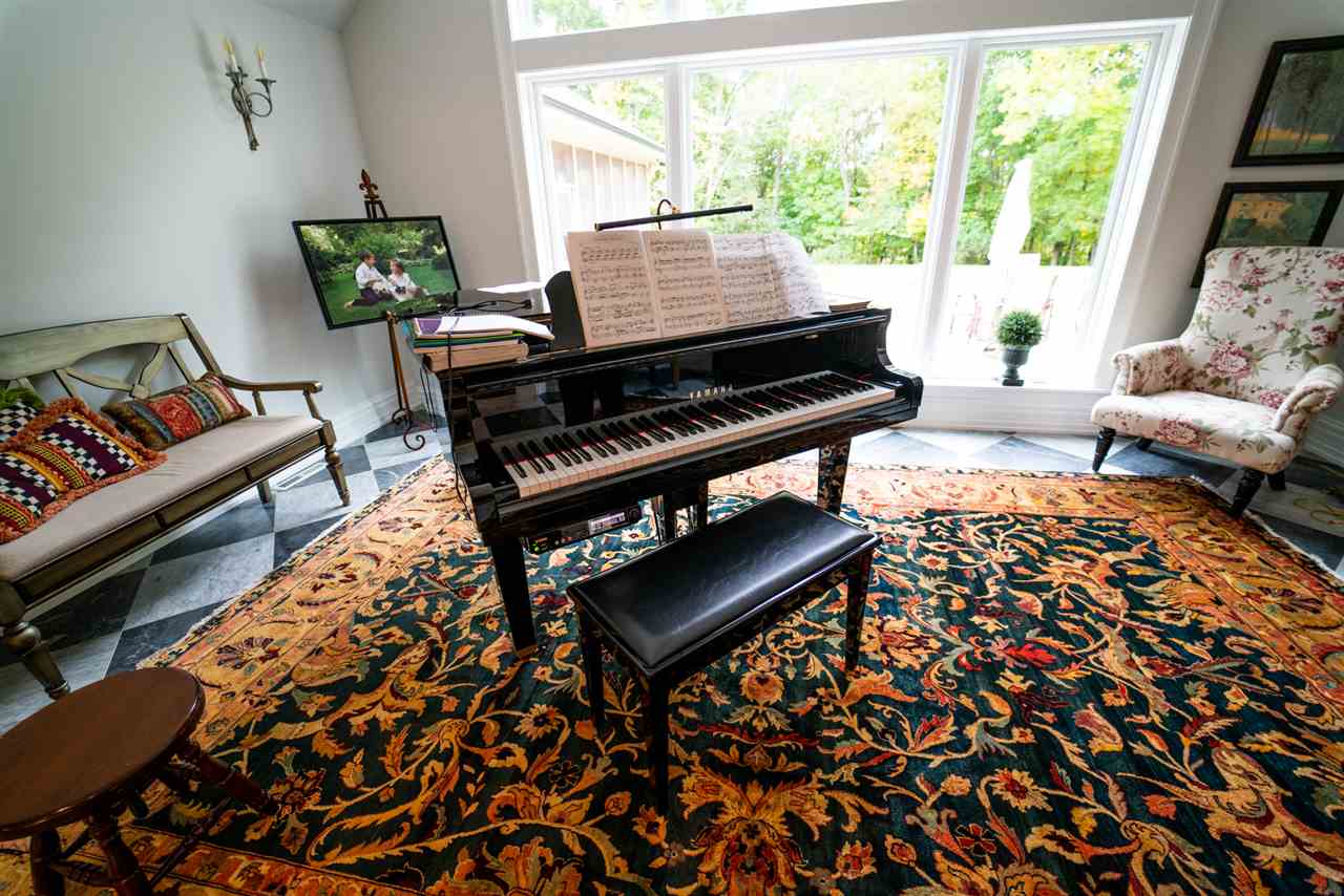 4260 Hunt Ridge Road Southeast Cedar Rapids, IA 52403 - Photo 8 of 38 Gallery Image 8