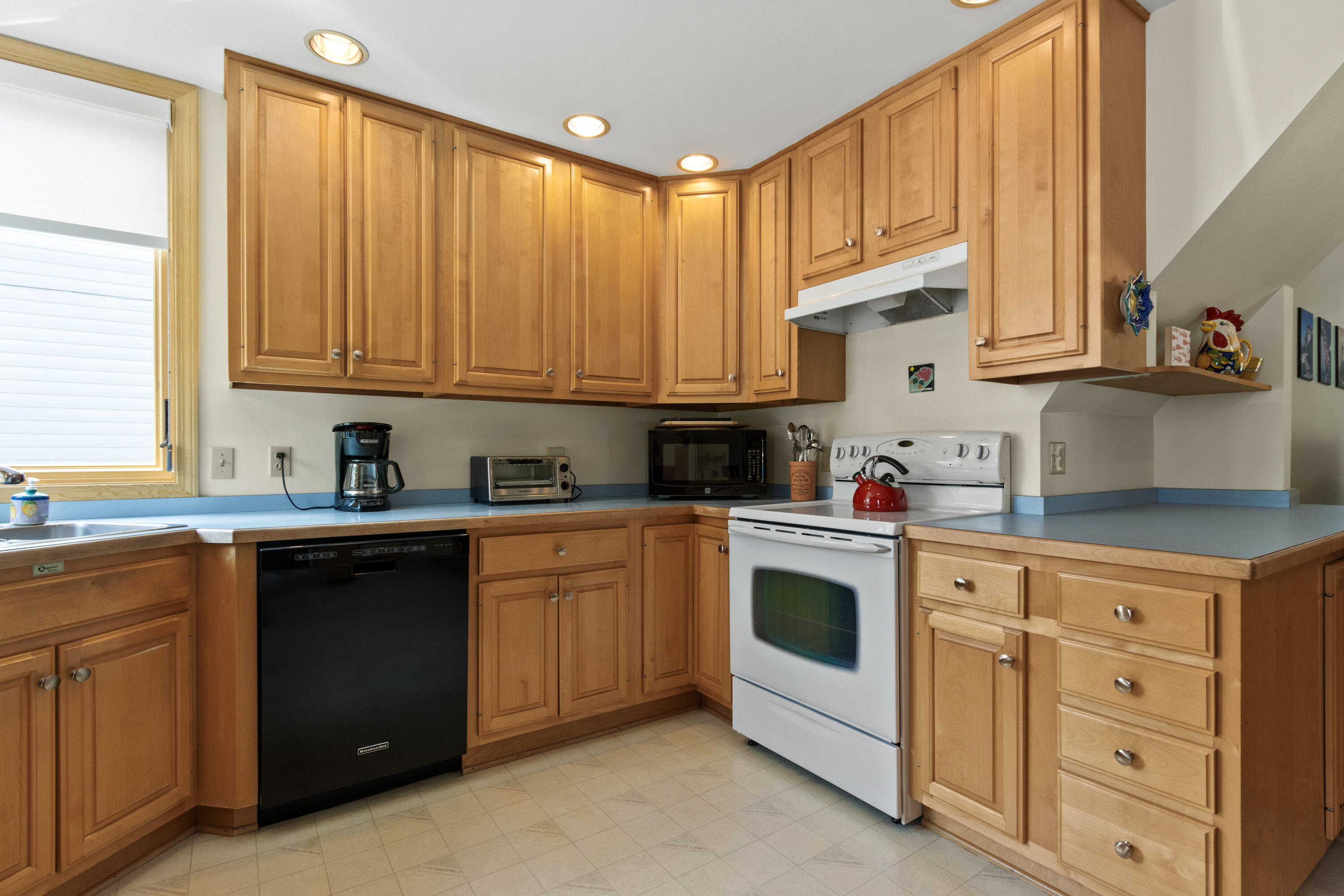155 Hartley Street Portland, ME 04103 - Photo 28 of 60 202605019TR-72028