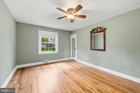 $599,900 | 308 Henry Lane, Wallingford, PA 19086