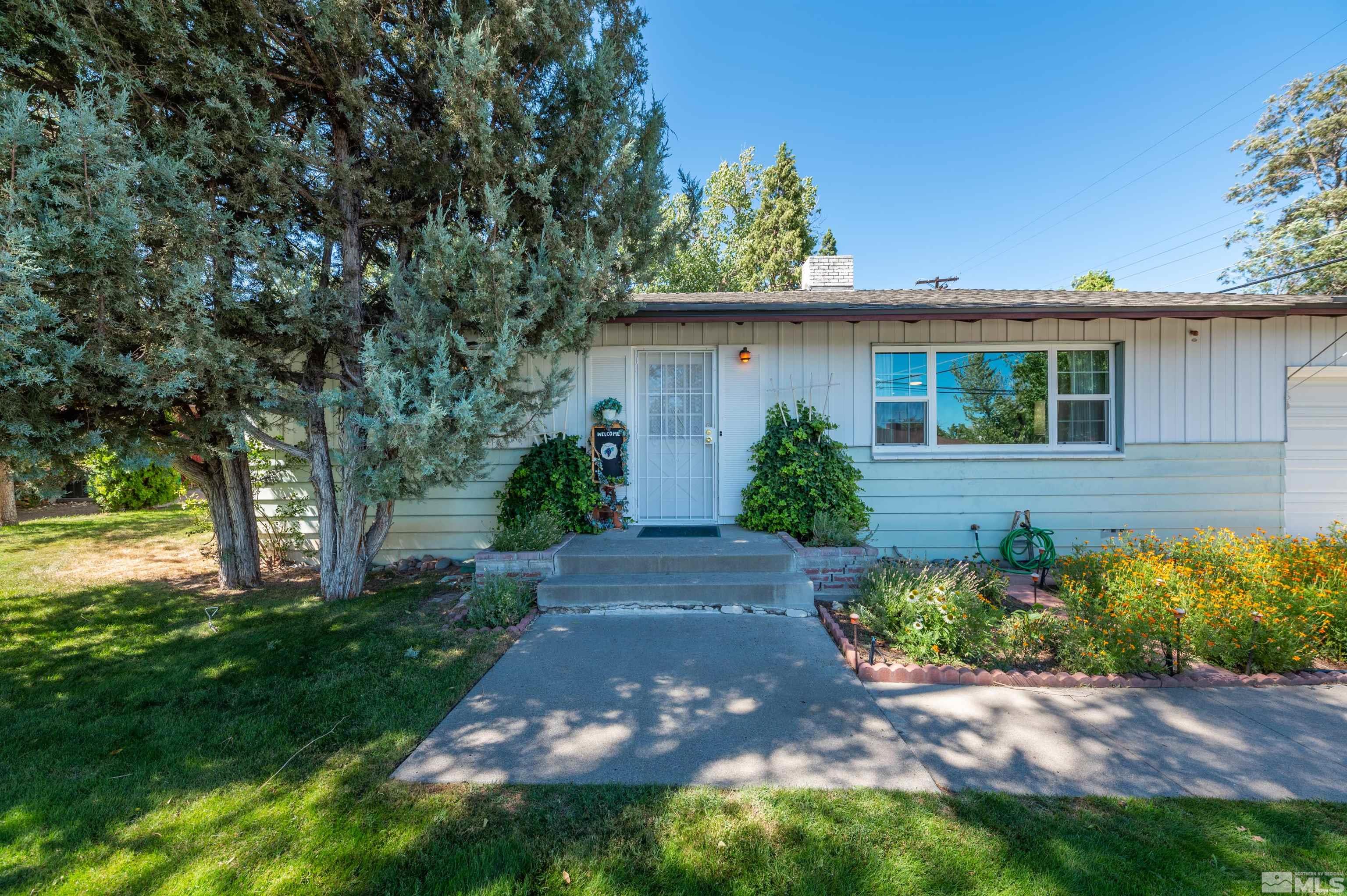 735 West 11th Street Reno, NV 89503 - Photo 1 of 25 Photo 1