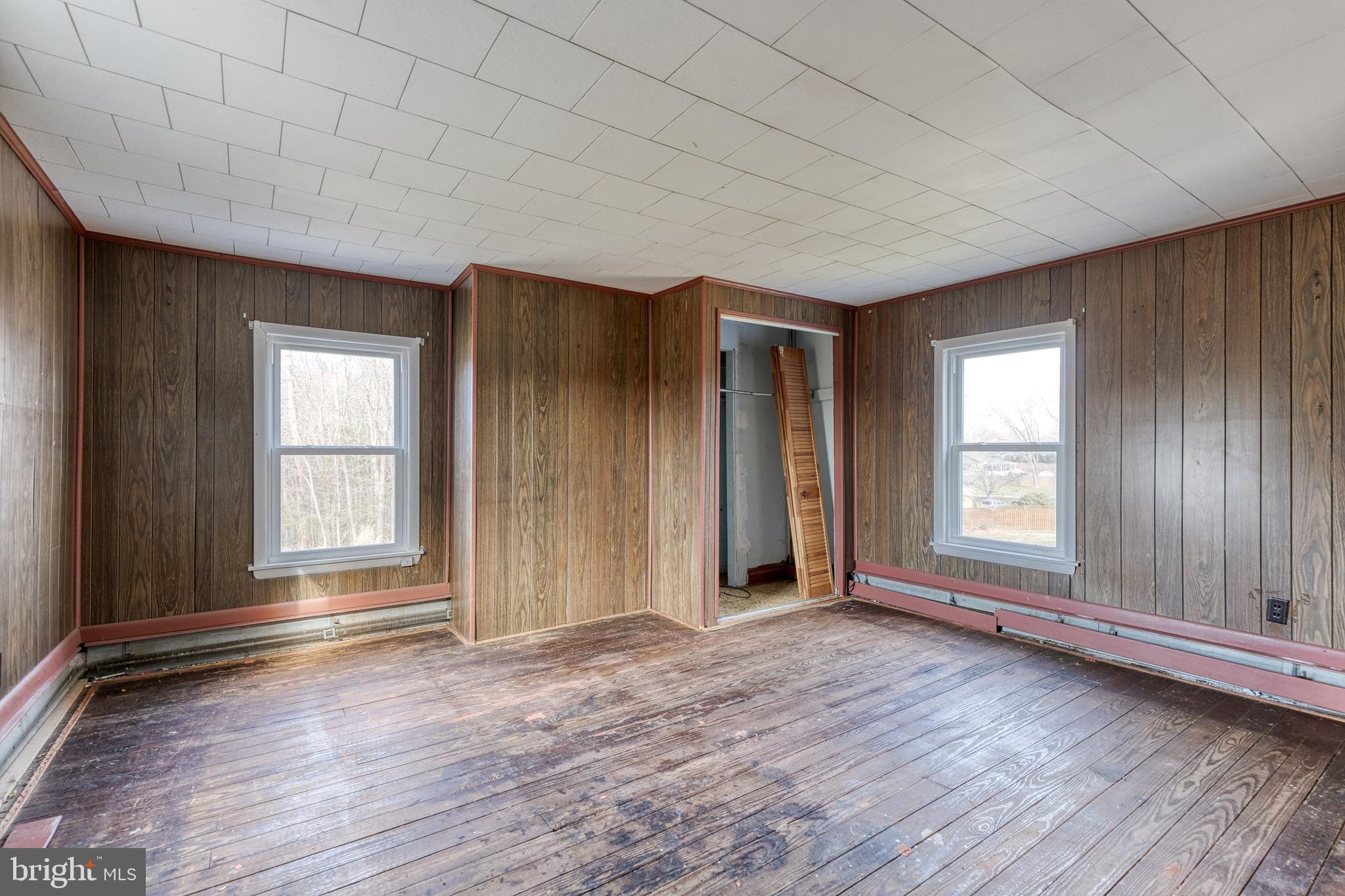 7612 Gaither Road Sykesville, MD 21784 - Photo 26 of 46 2nd Level Bedroom 5