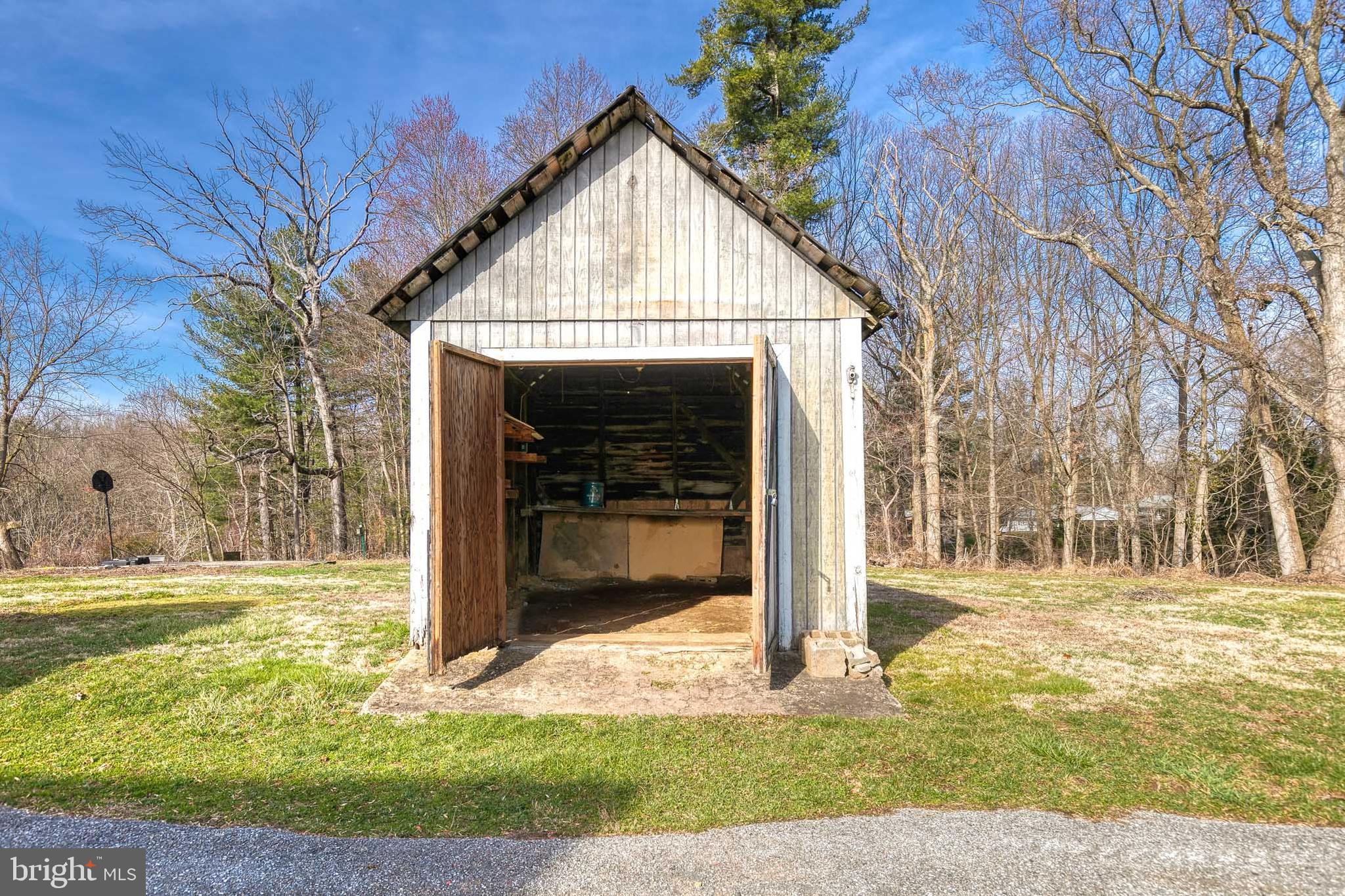 7612 Gaither Road Sykesville, MD 21784 - Photo 29 of 46 Detached Garage