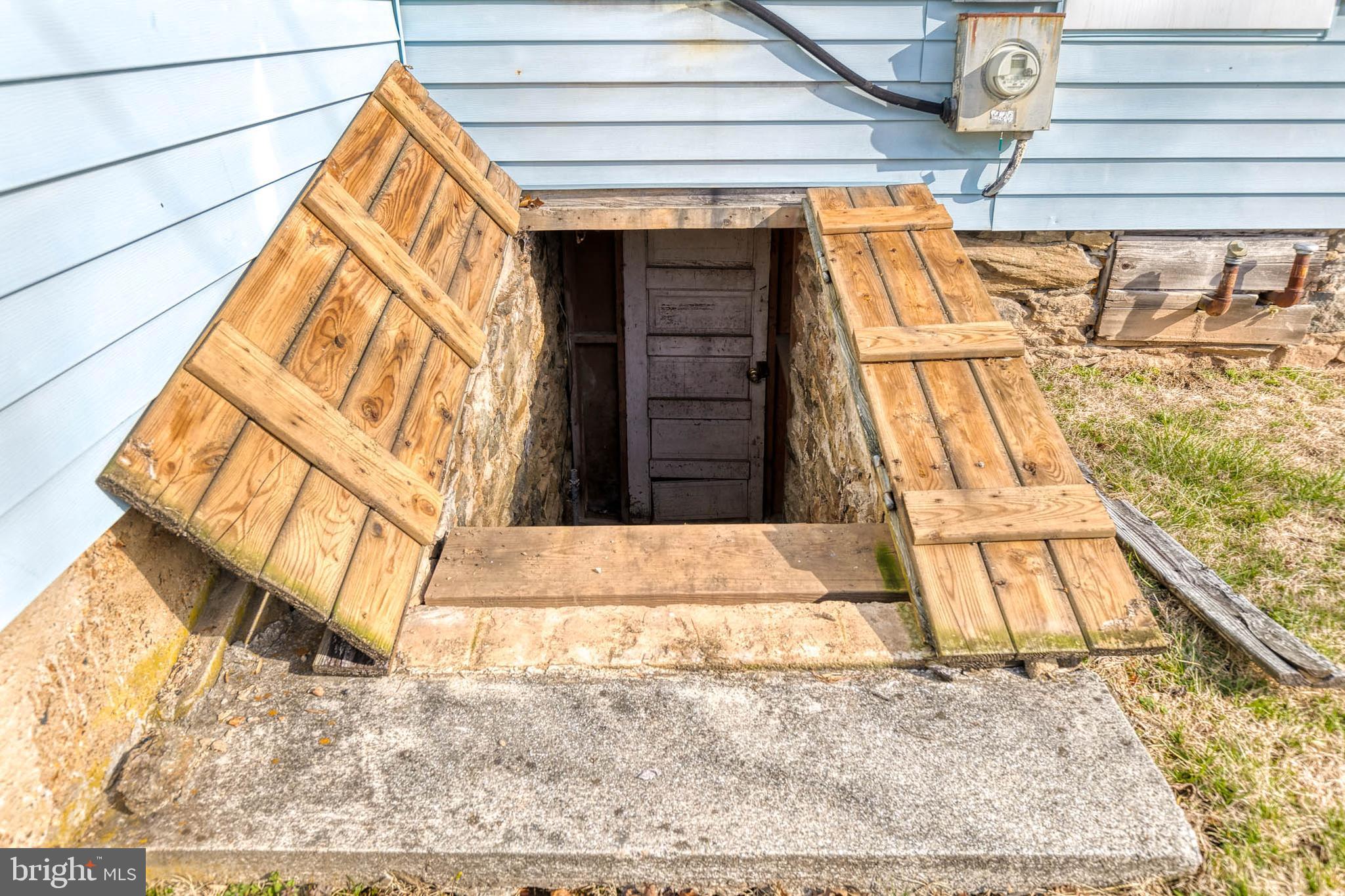 7612 Gaither Road Sykesville, MD 21784 - Photo 30 of 46 Side entrance to the basement