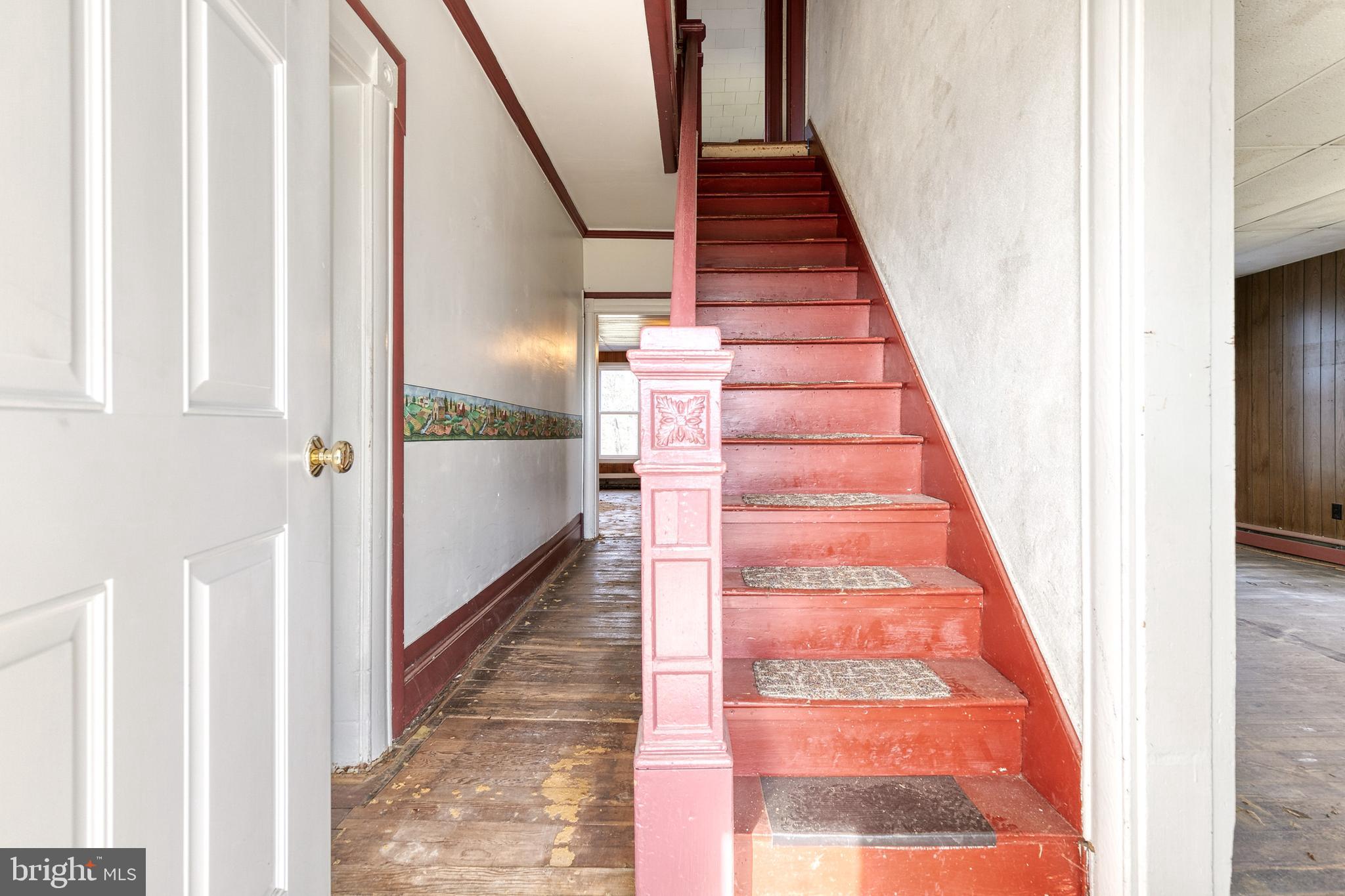 Entrance/Hallway From Front Door