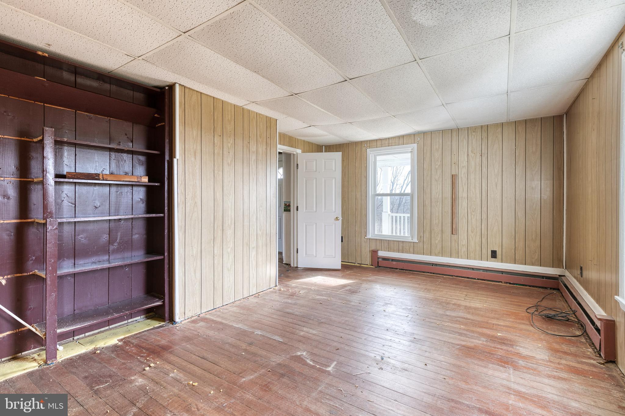 7612 Gaither Road Sykesville, MD 21784 - Photo 8 of 46 Main Level Bedroom 1