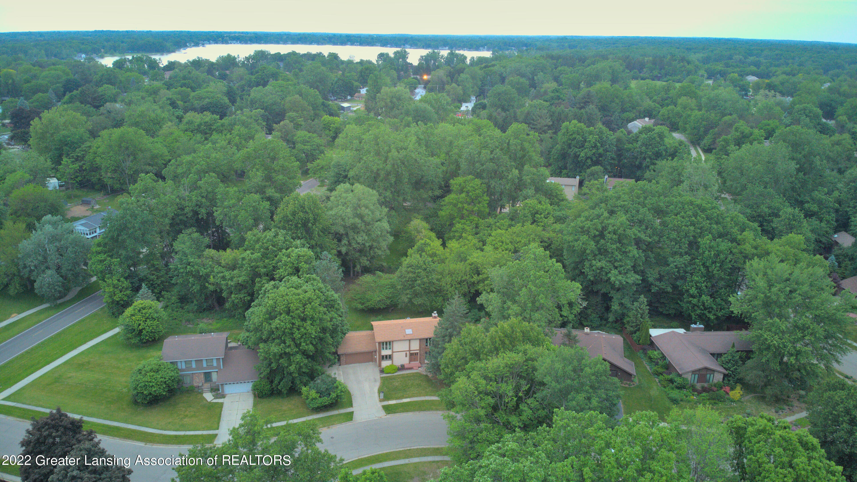 1222 Buckingham Road Haslett, MI 48840 - Photo 30 of 31 Neighborhood 3