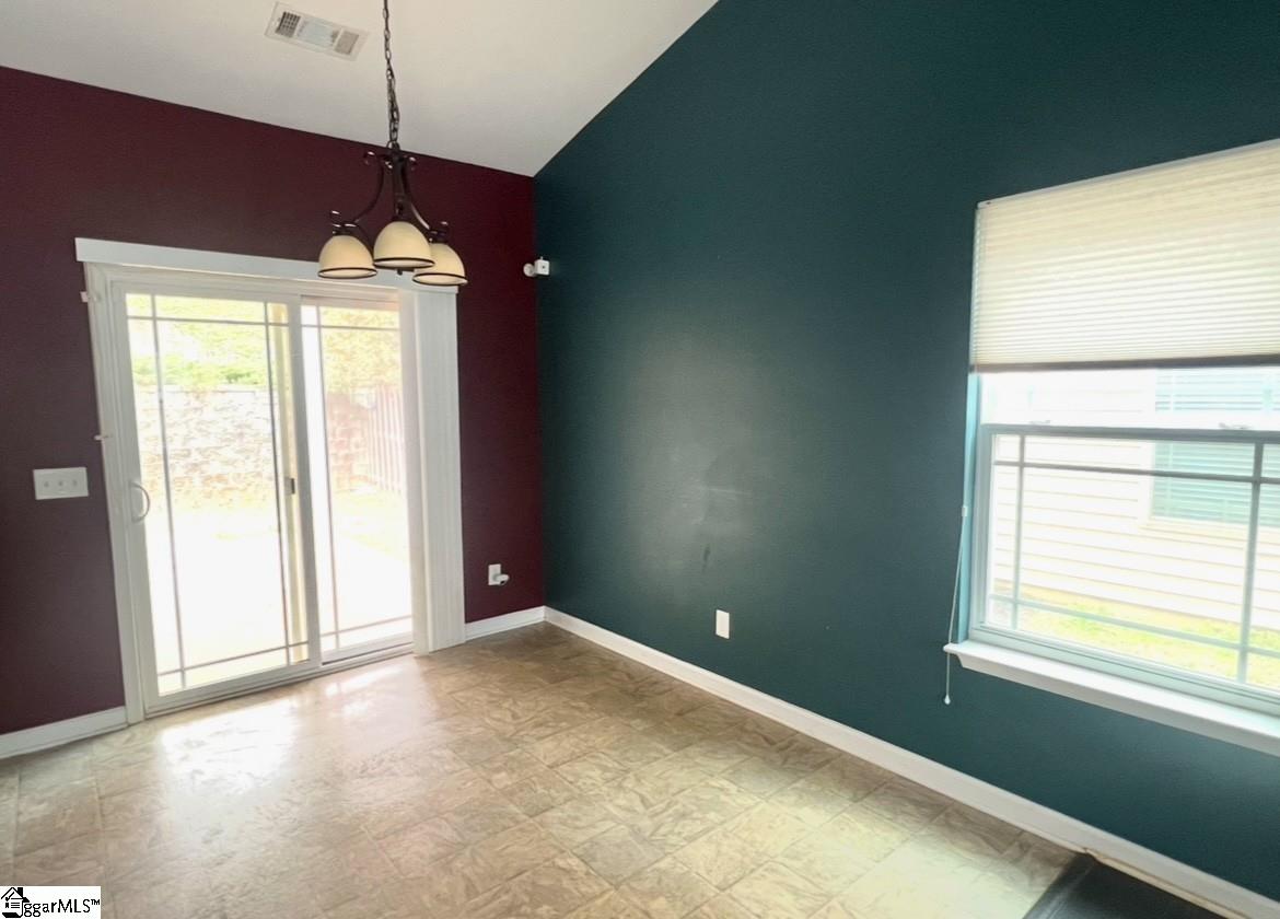 371 Riverdale Road Simpsonville, SC 29680 - Photo 4 of 11 Gallery Image 4