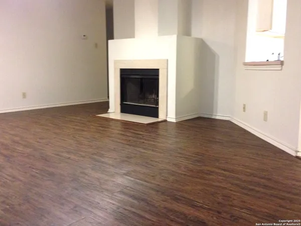 $1,550 | 6882 Crested Quail, San Antonio, TX 78250