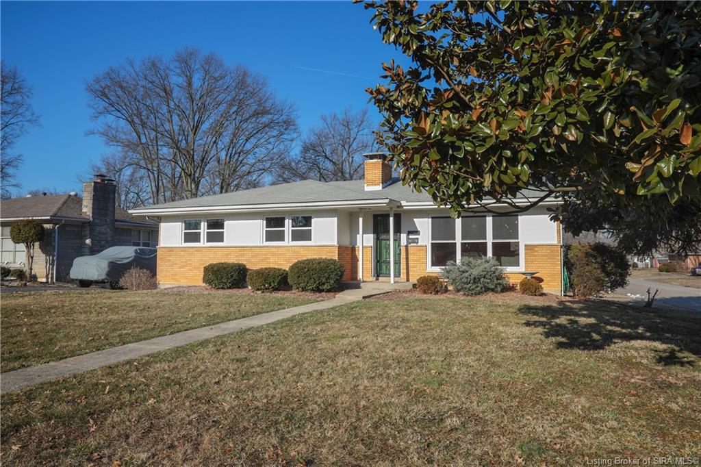 2611 West Robin Road New Albany, IN 47150 - Photo 1 of 41 Gallery Image 1