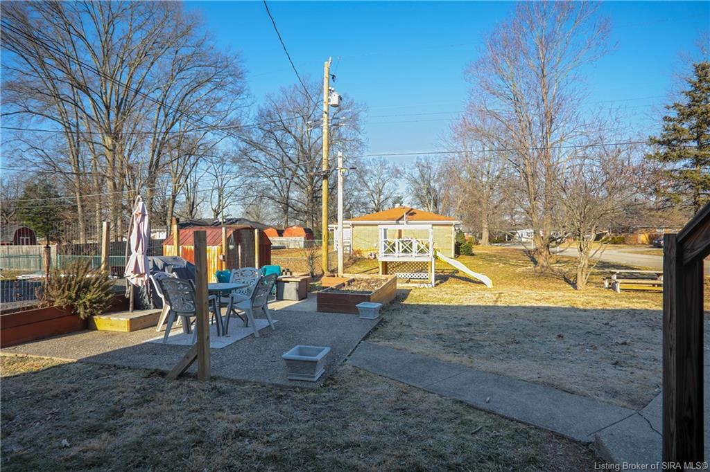 2611 West Robin Road New Albany, IN 47150 - Photo 34 of 41 Gallery Image 34