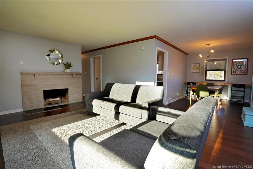 2611 West Robin Road New Albany, IN 47150 - Photo 4 of 41 Gallery Image 4